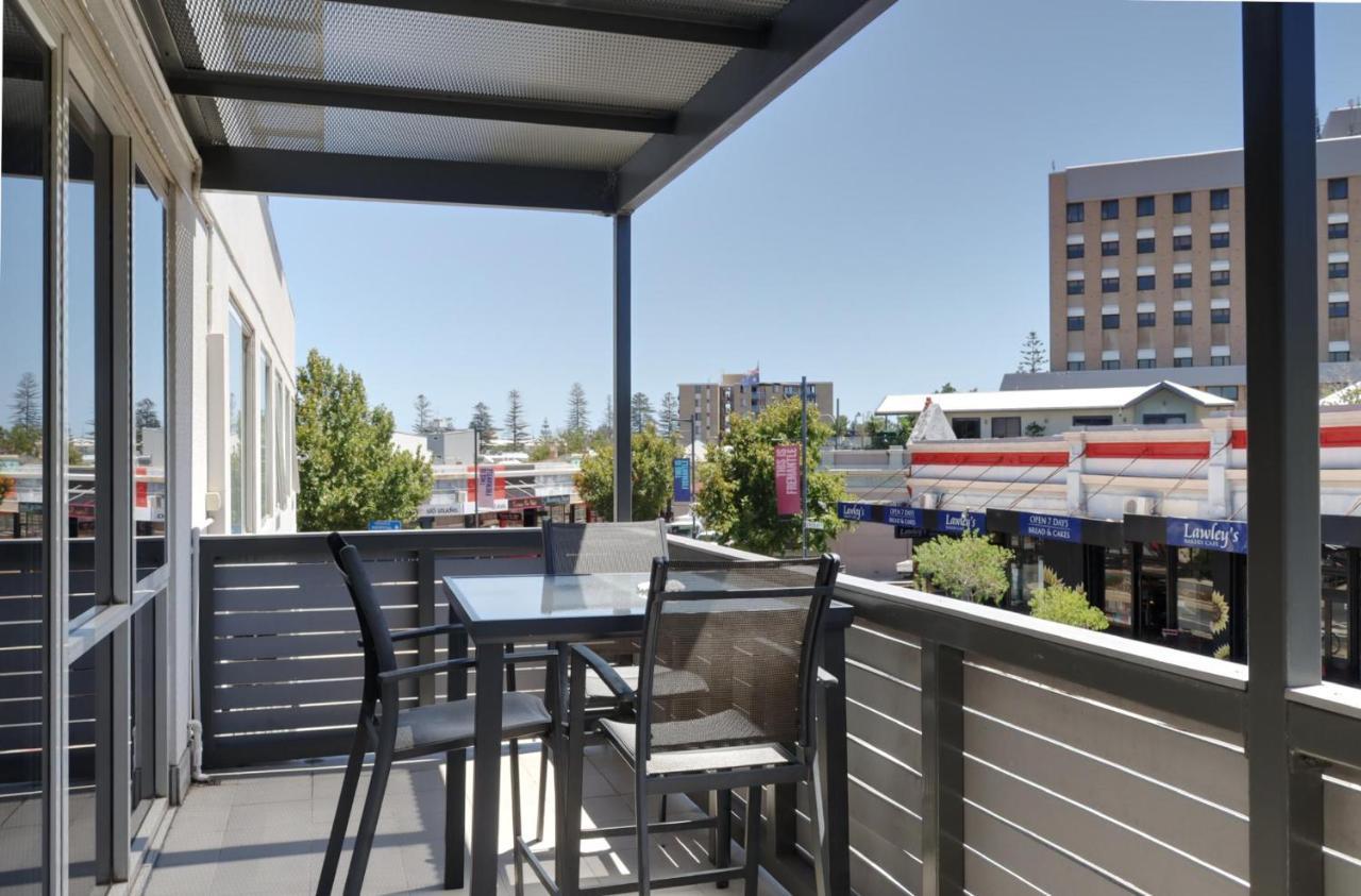 Fiveways Balcony, King Bed, Chef'S Kitchen Apartment Fremantle Exterior photo